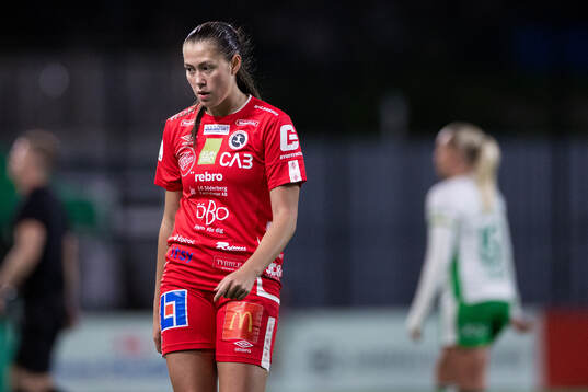 KIF Örebros Áslaug Dora Sigurbjörnsdottir deppar