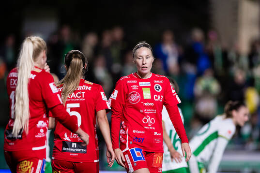 KIF Örebros Maggy Elizabeth Henschler, Amanda Altheden och