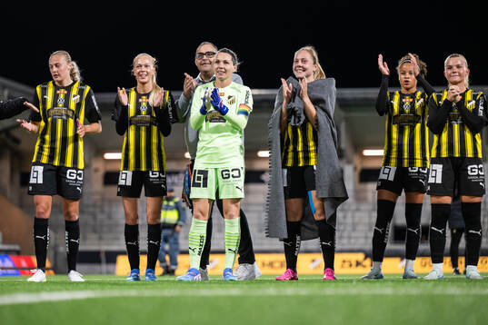 Häckens Elma Junttila Nelhage, Lisa Löwing, målvakt