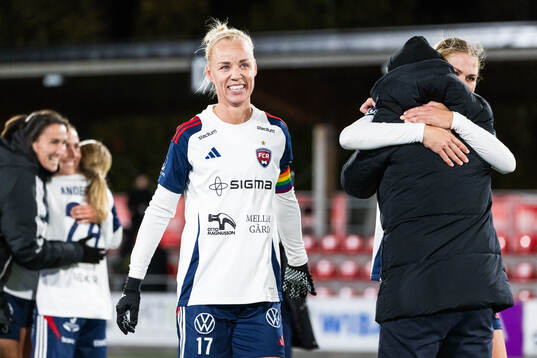 FC Rosengårds Caroline Seger jublar