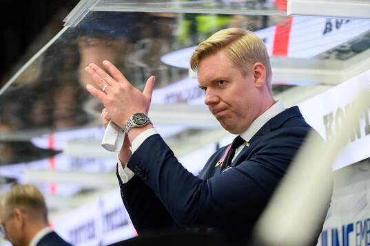 HV71s tränare Anton Blomqvist
