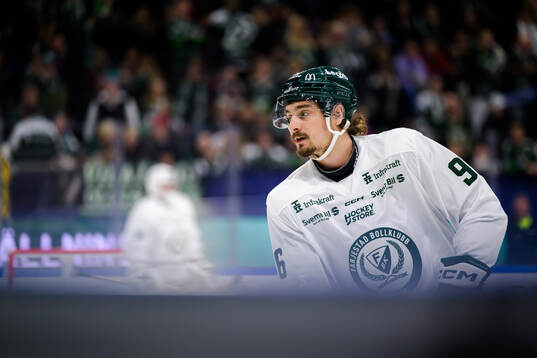 Färjestads David Tomasek