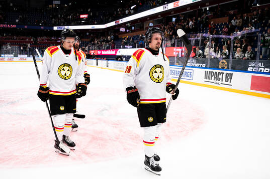Brynäs Theo Lindstein och Johannes Kinnvall deppar