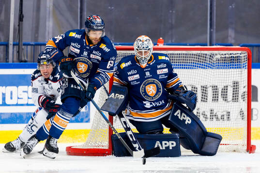 Växjös Eric Martinsson och Emil Larmi och Linköpings