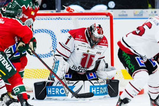 Örebros målvakt Jhonas Enroth