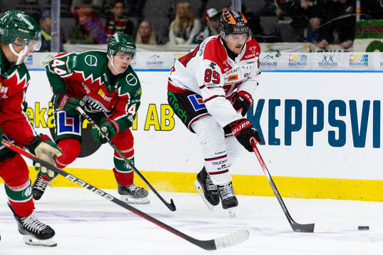 Frölundas Noah Dower Nilsson och Örebros Patrik Karlkvist