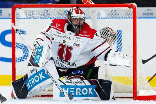 Örebros målvakt Jhonas Enroth
