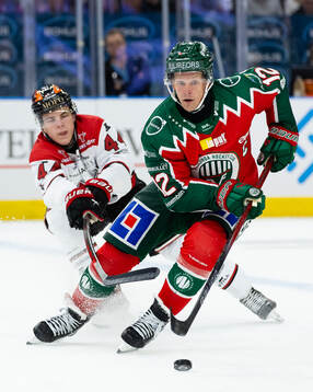 Örebros Melvin Fernström och Frölundas Max Friberg