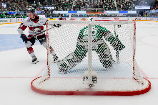 Malmö Redhawks Otto Stenberg gör avgörande målet