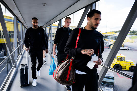 Isaac Kiese Thelin, Daniel Gudjohnsen and Sergio Pena of