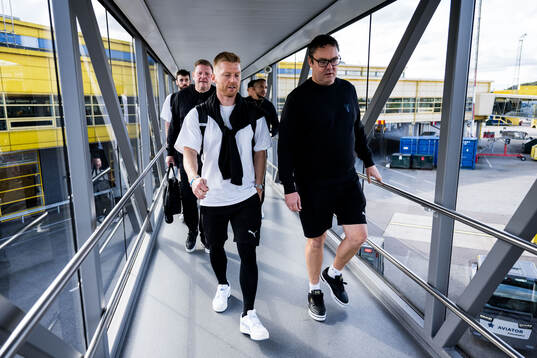 Anders Christiansen and Equipment manager Daniel Möller of