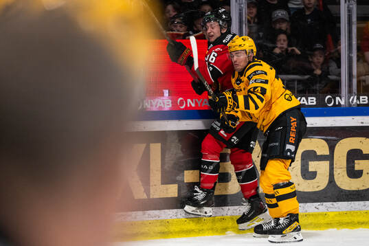 Luleås Pontus Andreasson och Skellefteås Andreas Johnson