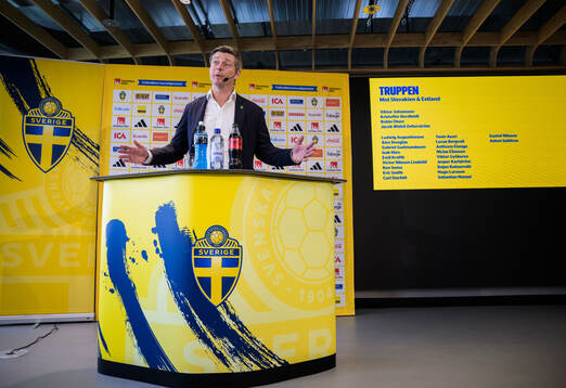 Head coach Jon Dahl Tomasson of the Swedish national