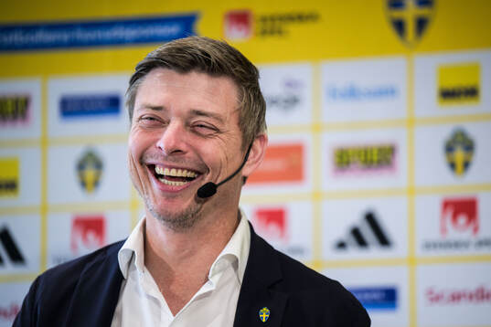 Head coach Jon Dahl Tomasson of the Swedish national