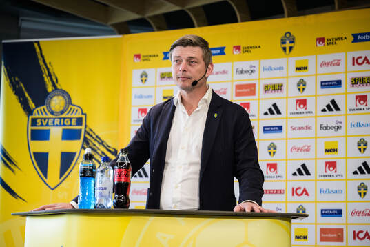 Head coach Jon Dahl Tomasson of the Swedish national