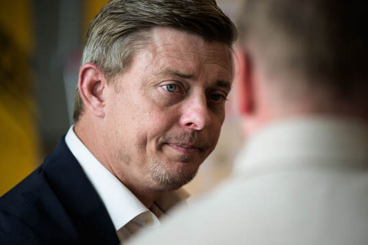 Head coach Jon Dahl Tomasson of the Swedish national