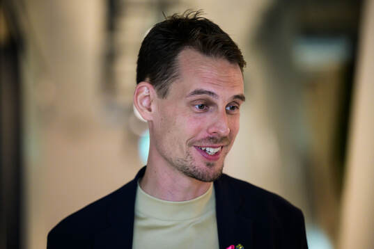 Head coach Daniel Bäckström of the