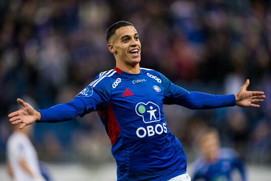 Jones El-Abdellaoui of Vålerenga celebrates