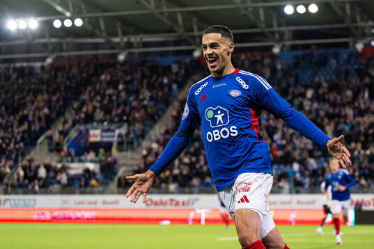 Jones El-Abdellaoui of Vålerenga celebrates