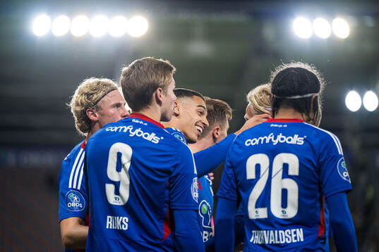 Jones El-Abdellaoui of Vålerenga celebrates