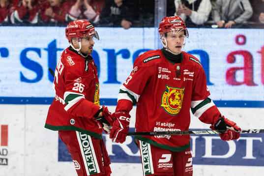 Moras Eero Teräväinen och Oskar Asplund deppar