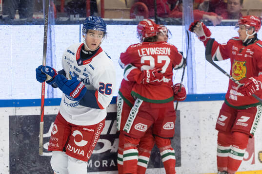 IK Oskarshamns Ville Jonsson deppar