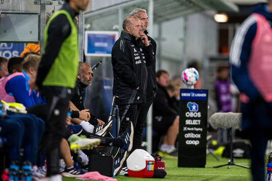 Geir Bakke, head coach of Vålerenga, and Petter Myhre,
