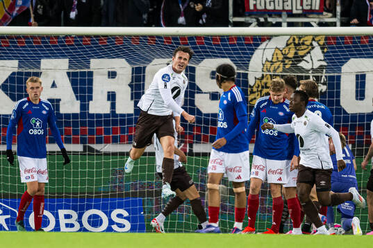 Ole Amund Sveen of Mjøndalen celebrates