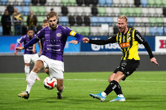 IK Tords Alex Petrovic och Häckens Mikkel Rygaard Jensen