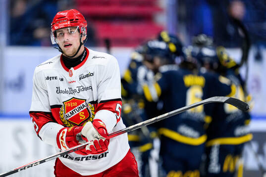 Almtunas Jonatan Lundgren deppar