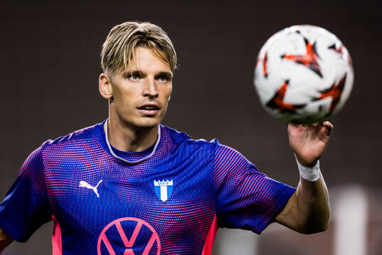 Jens Stryger Larsen of Malmö FF
