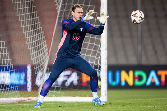 Goalkeeper Johan Dahlin of Malmö FF