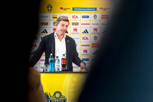 Head coach Jon Dahl Tomasson of the Swedish national