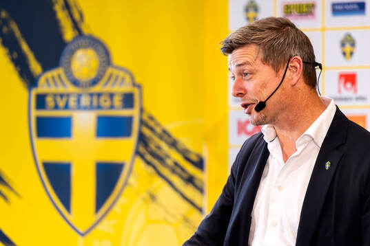 Head coach Jon Dahl Tomasson of the Swedish national
