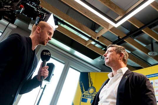 Head coach Jon Dahl Tomasson of the Swedish national