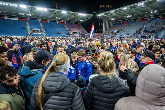 Mees Rijks of Vålerenga celebrates promotion to the