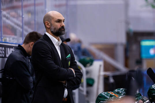 Björklövens assisterande tränare Daniel Rahimi