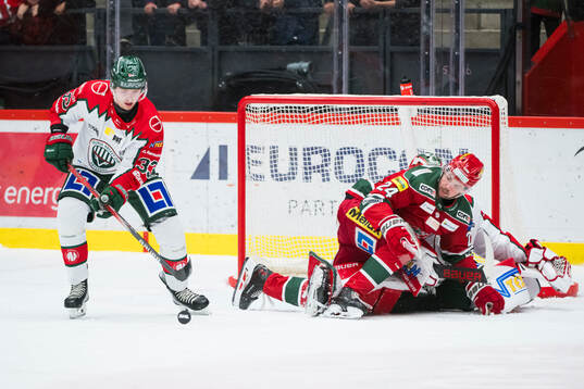 Frölundas Linus Högberg och MoDos Måns Carlsson
