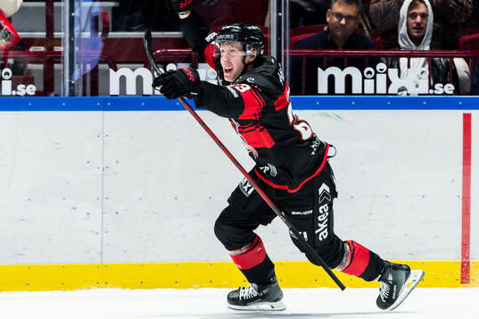 Malmö Redhawks Lassi Thomson jublar