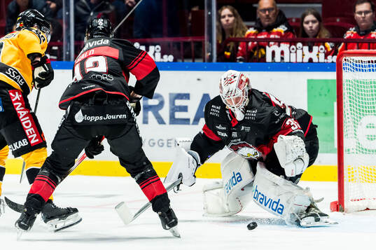 Malmö Redhawks målvakt Henri Kiviaho