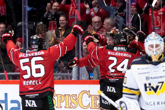 Örebros Patrik Karlkvist jublar