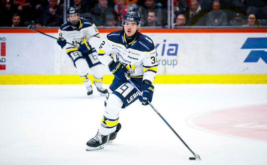 HV71s Oscar Engsund