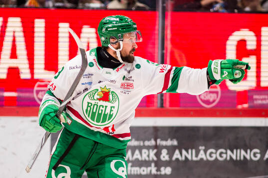Rögles Michael Kapla jublar