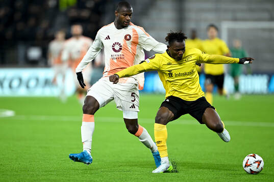 Evan N'Dicka of Roma and Jalal Abdullai of Elfsborg