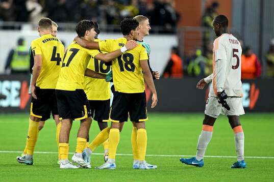 Players of Elfsborg celebrate