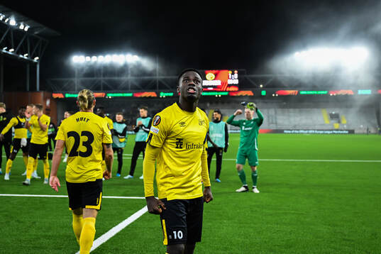 Michael Baidoo of Elfsborg celebrates