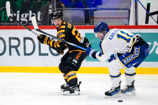Skellefteås Oskar Vuollet och Leksands Martin Karlsson