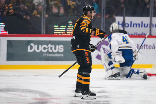 Skellefteås Pär Lindholm jublar