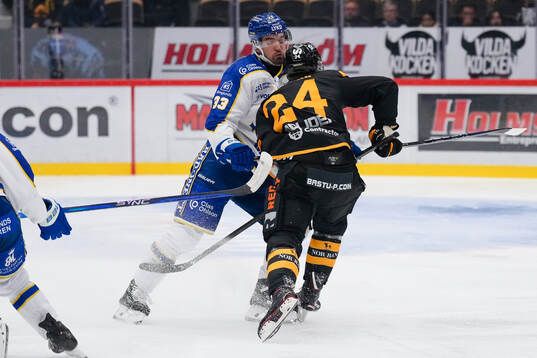 Leksands Eddie Larsson och Skellefteås Oscar Lindberg