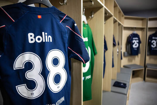 The kit of Hugo Bolin of Malmö FF in the dressing room